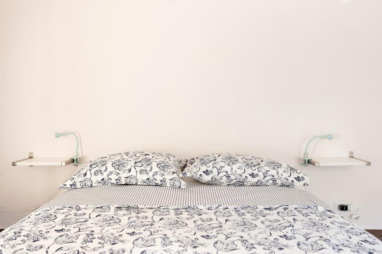 Home Rising Sun - Rooms With Private Bathrooms Catánia Buitenkant foto