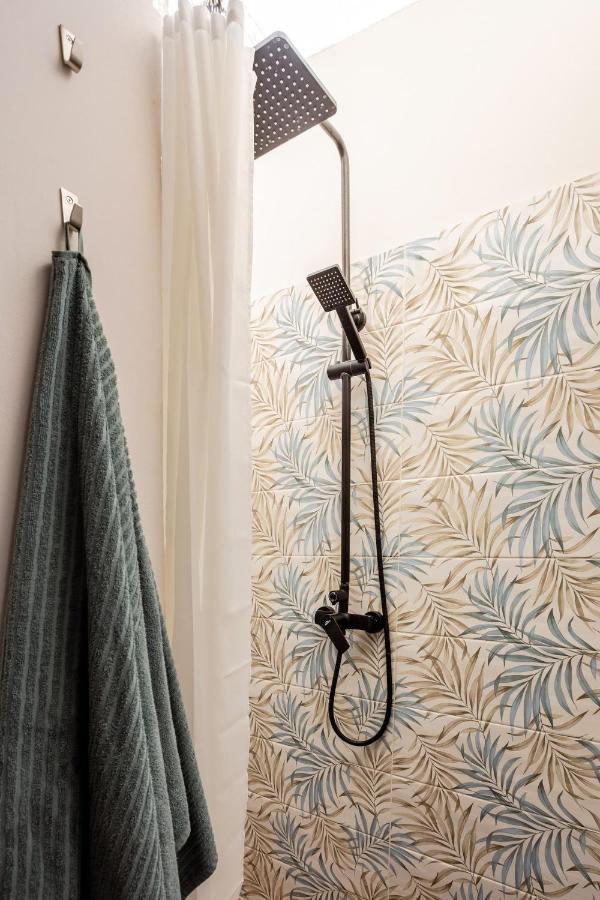 Home Rising Sun - Rooms With Private Bathrooms Catánia Buitenkant foto